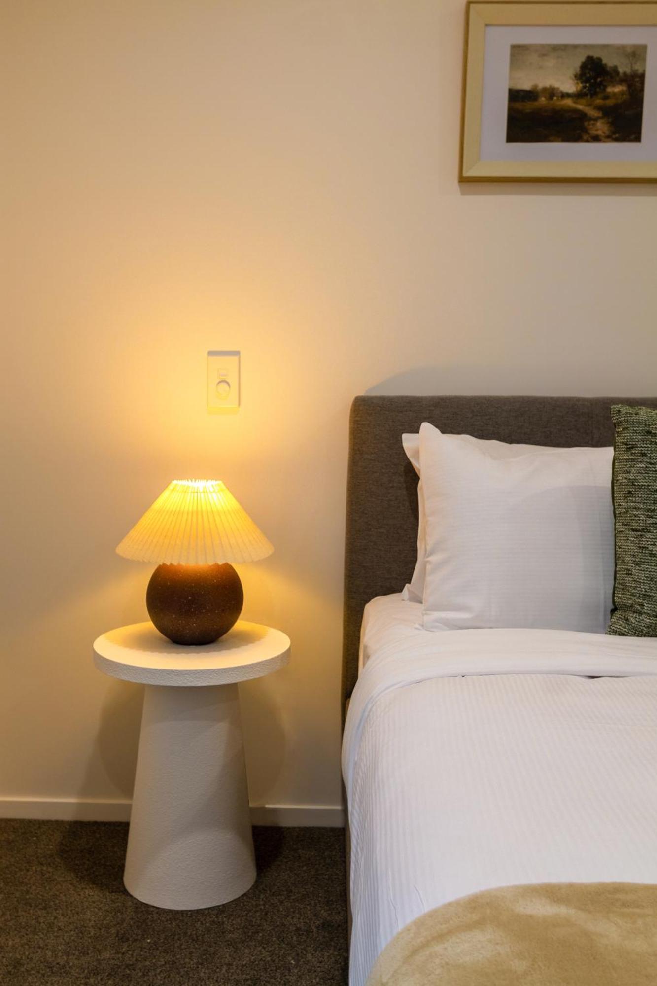 Urban Retreat: 2-Br Gem In Central Christchurch Διαμέρισμα Εξωτερικό φωτογραφία