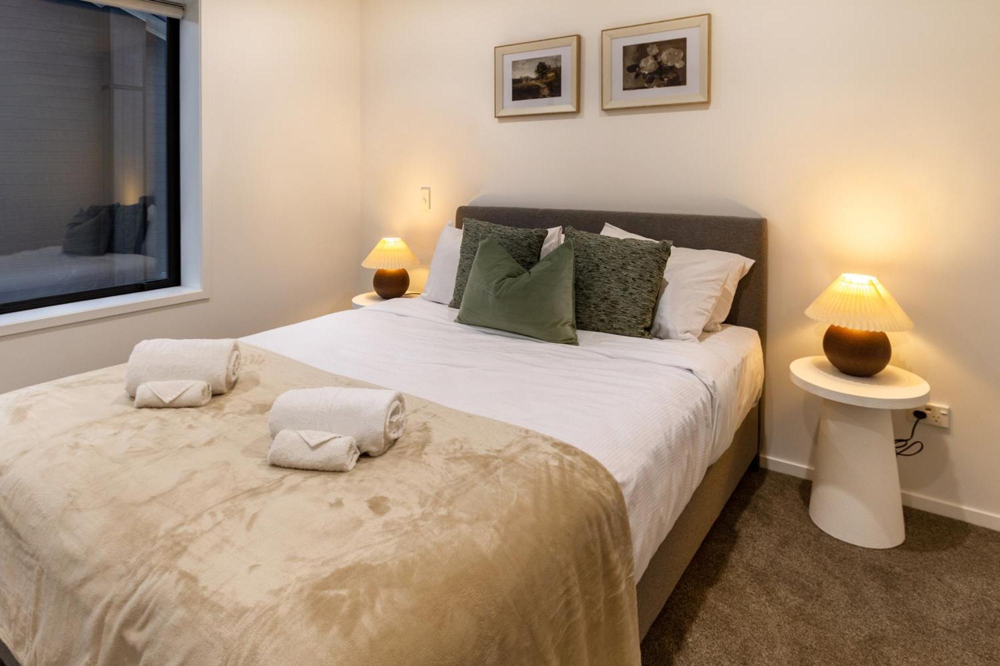 Urban Retreat: 2-Br Gem In Central Christchurch Διαμέρισμα Εξωτερικό φωτογραφία